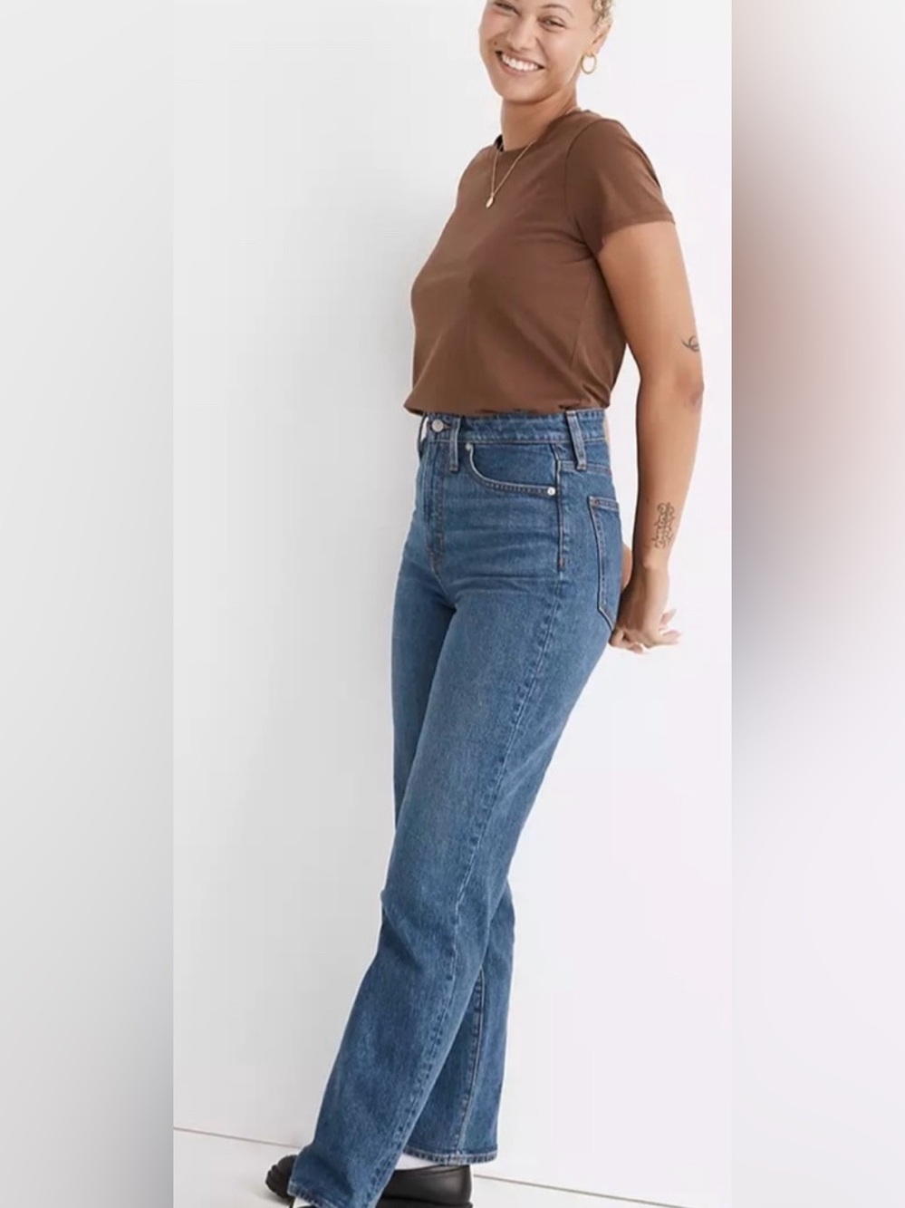 Madewell Curvy Perfect Vintage Straight Jean. Blue wash Size 28
